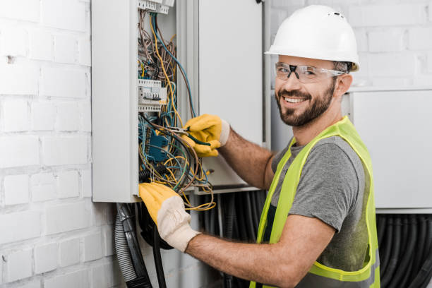 Best 24-Hour Electrician  in Mustang Ridge, TX